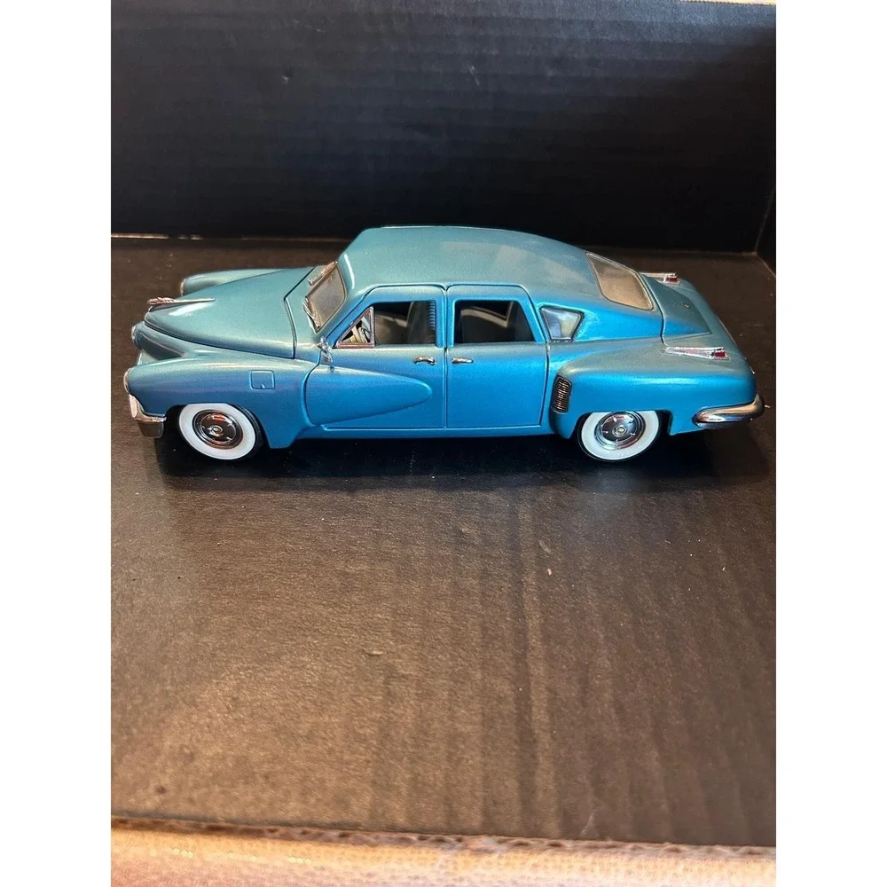 1948 TUCKER TORPEDO FRANKLIN MINT 1/24 SCALE DIECAST